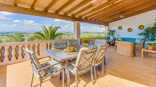 Finca Can Tomeu Terrace/Veranda