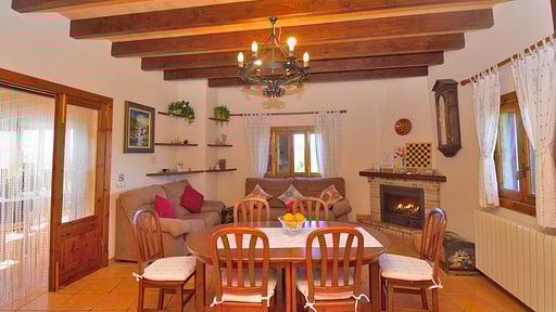 Finca Can Xisco Domatiga Salle à manger