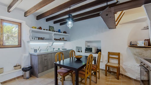 Finca Cas Pomer Kitchen