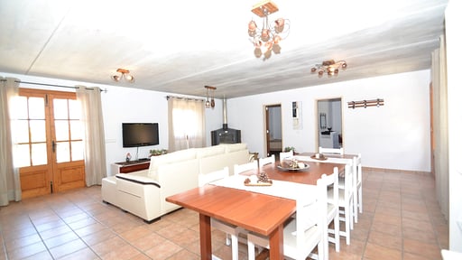 Finca Es Bosquerró Dining area