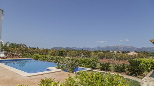 Finca Es Moya des Pins Бассейн