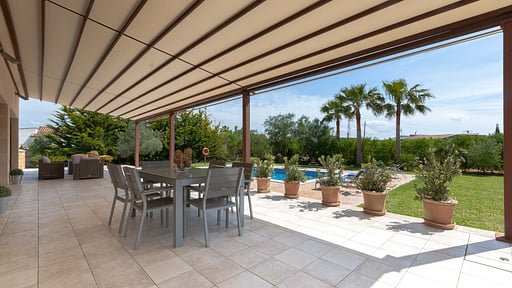 Finca Es Rasquell Terrace/Veranda