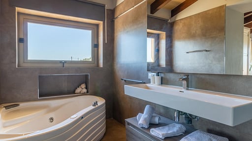 Finca Es Velora Schlafzimmer 1