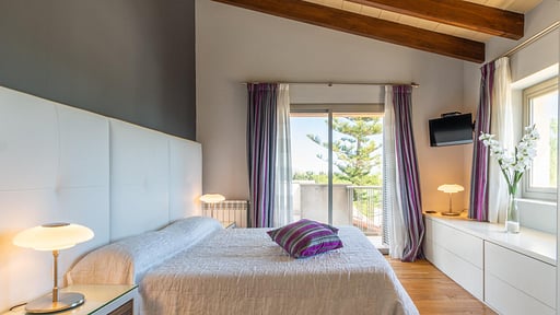 Finca Es Velora Schlafzimmer 1