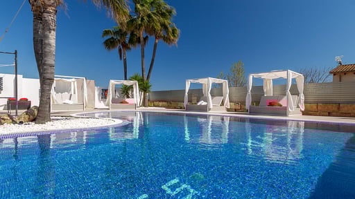 Finca Es Velora Schwimmbad