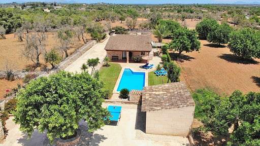 Finca Estret Фото с дрона