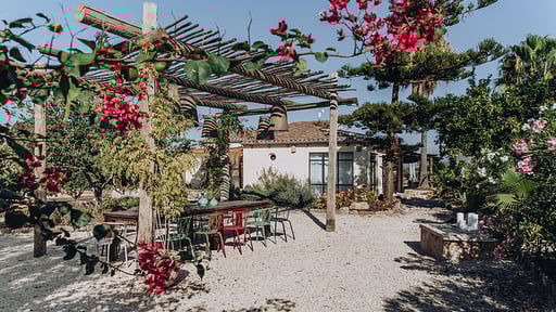 Finca Llubi Zona de comedor 