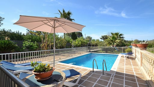 Villa Tramuntana Бассейн