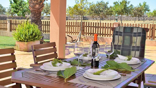 Finca Orvay Dining area