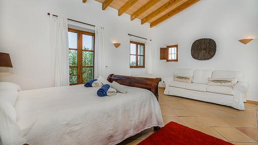 FINCA PUIG BLANC Bedroom 1
