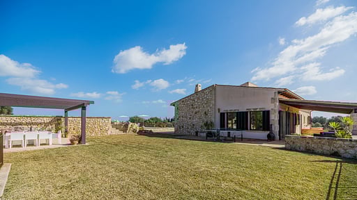 FINCA PUIG BLANC Others