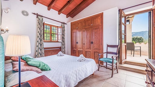 Finca Rafalet Bedroom 1