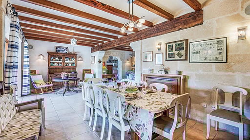 Finca Rafalet Dining area