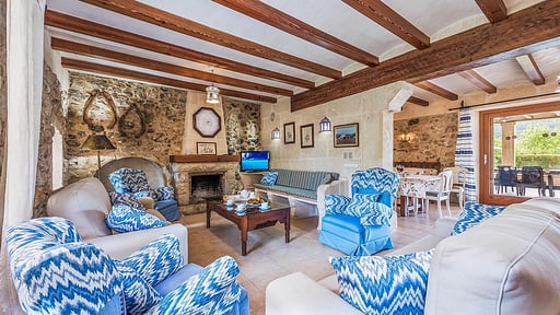 Finca Rafalet Living room