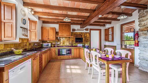 Finca Rafalet Kitchen