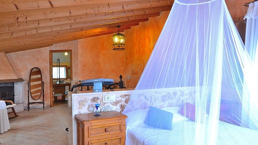 Finca Reel Bedroom 1