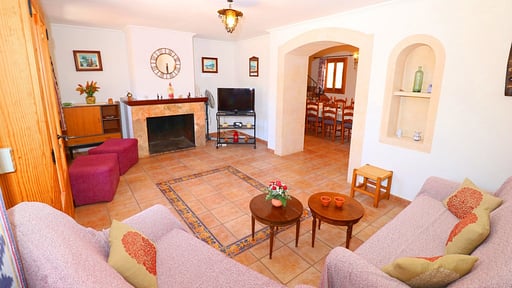 Finca Can Palea Living room