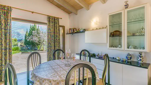 Finca S´Altra Casa Dining area