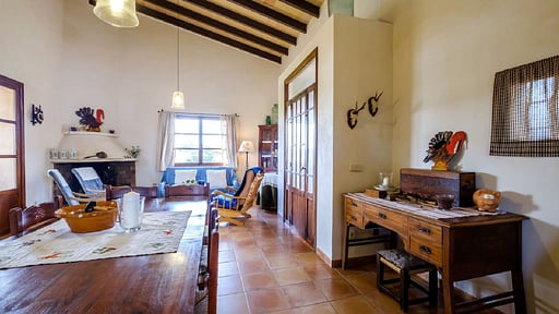 Finca Sa Vinya Dining area