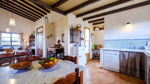 Finca Sa Vinya Dining area