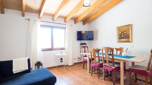 Finca Samantha Dining area