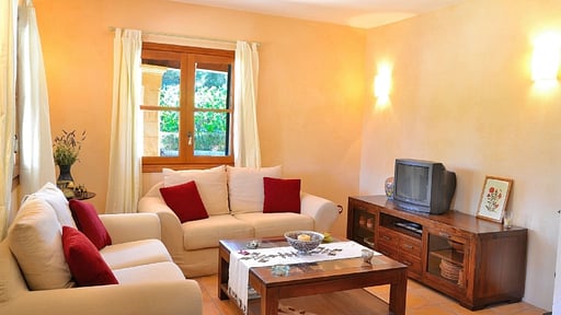 Finca Son Rossinyol Гостиная