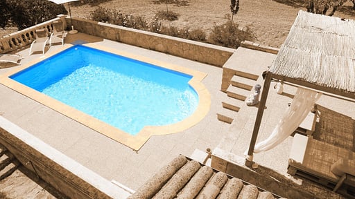 Finca Son Rossinyol Бассейн