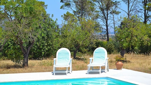 Finca Son Bernat Swimming pool