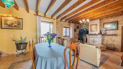 Finca Son Ramon Llull Dining area
