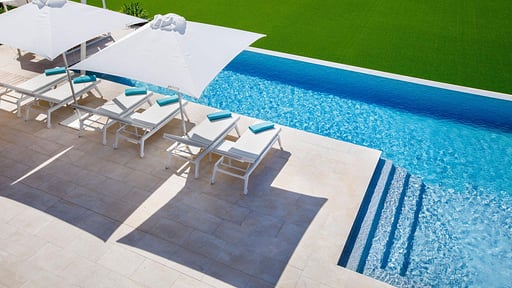 Finca Son Set Бассейн