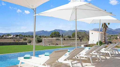 Finca Son Set Бассейн