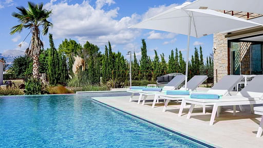 Finca Son Set Бассейн