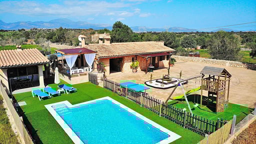 Finca Son Sitges Бассейн