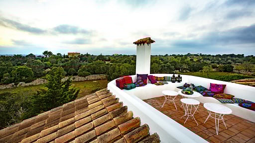 Finca Tres Halcones Rooftop lounge