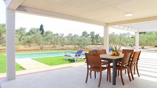 Finca Ullastres Salle à manger