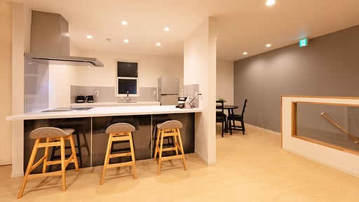 Firefly Apartment B Dining area