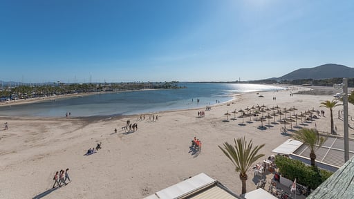 First Line Apartment Beach