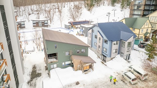 First Tracks Two Bedroom Apartment Surroundings