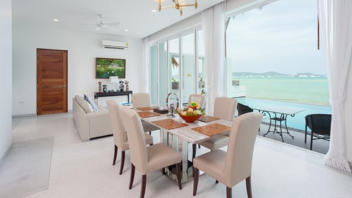 Fisherman Way Beachfront Infinity Pool Villa Three Essecke