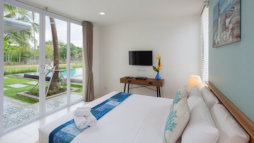 Fisherman Way Garden Pool Villa Bedroom 8