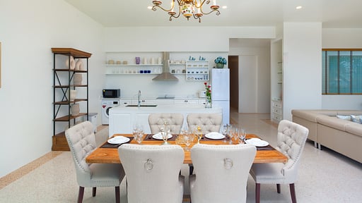 Fisherman Way Seafront Pool Suite Three Dining area