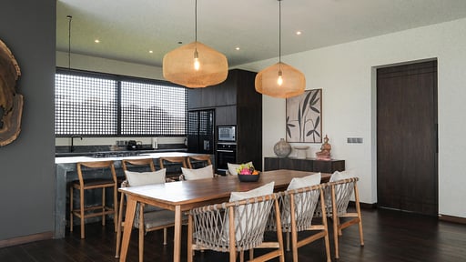 Five Palms Villa 4 Dining area