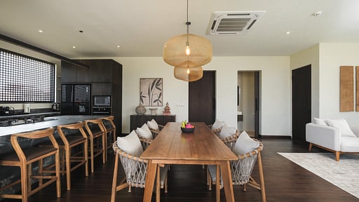 Five Palms Villa 4 Dining area