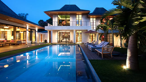 Flo House Swimming pool