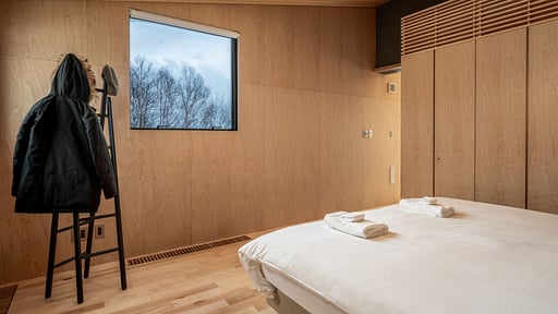 Foxwood House B Bedroom 1