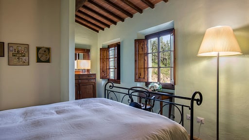 Frantoio Apartment Bedroom 1