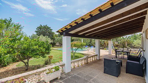 Frost House Терраса/веранда