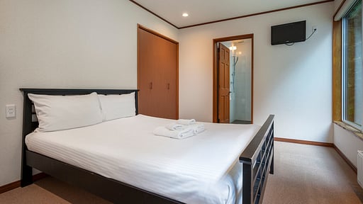 Furano Lodge 10 Bedroom 1