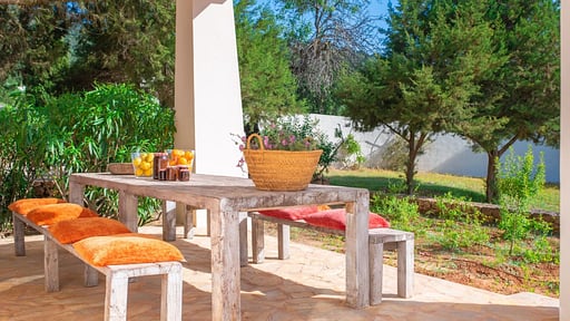 Villa Gabriella Dining area 1