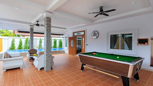 Gala Villa Billard